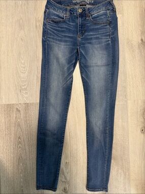 American Eagle Outfitters Women’s Medium Blue Skinny Jeans 4R